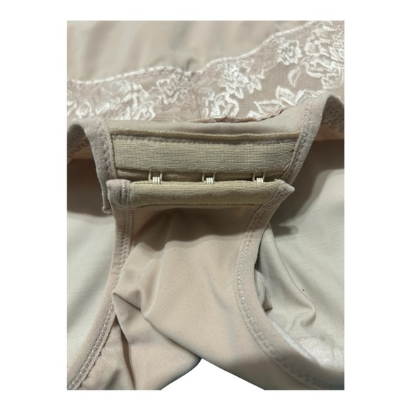 Maidenform, Women's Tan Lace Bodysuit - Picture 7 of 9